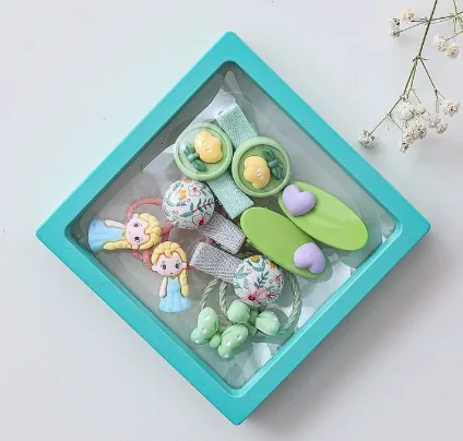 Box Hair Pins