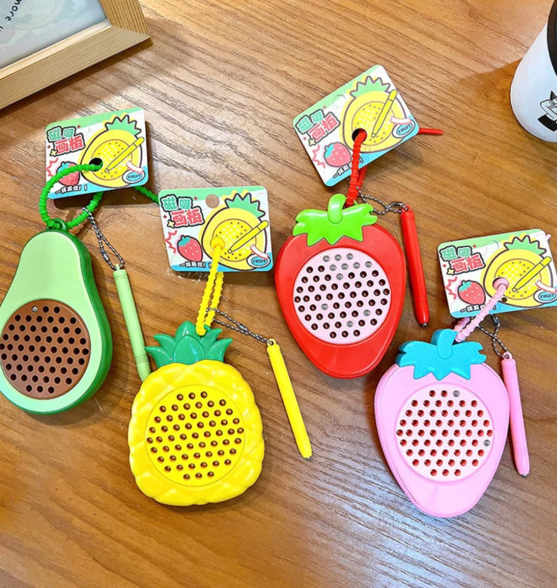 Magnetic Dot Drawing Board
